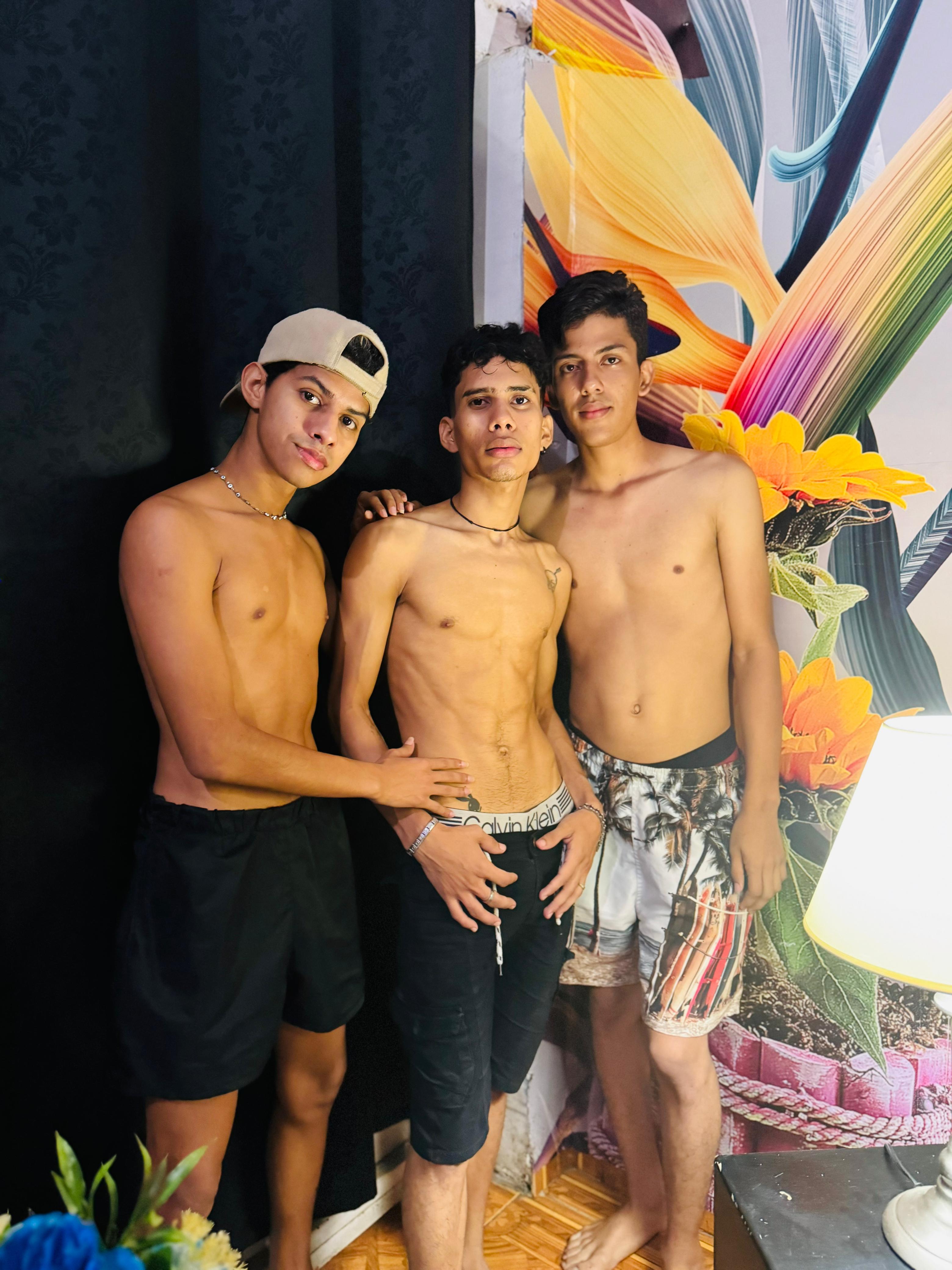 harez_xxx69 webcam model