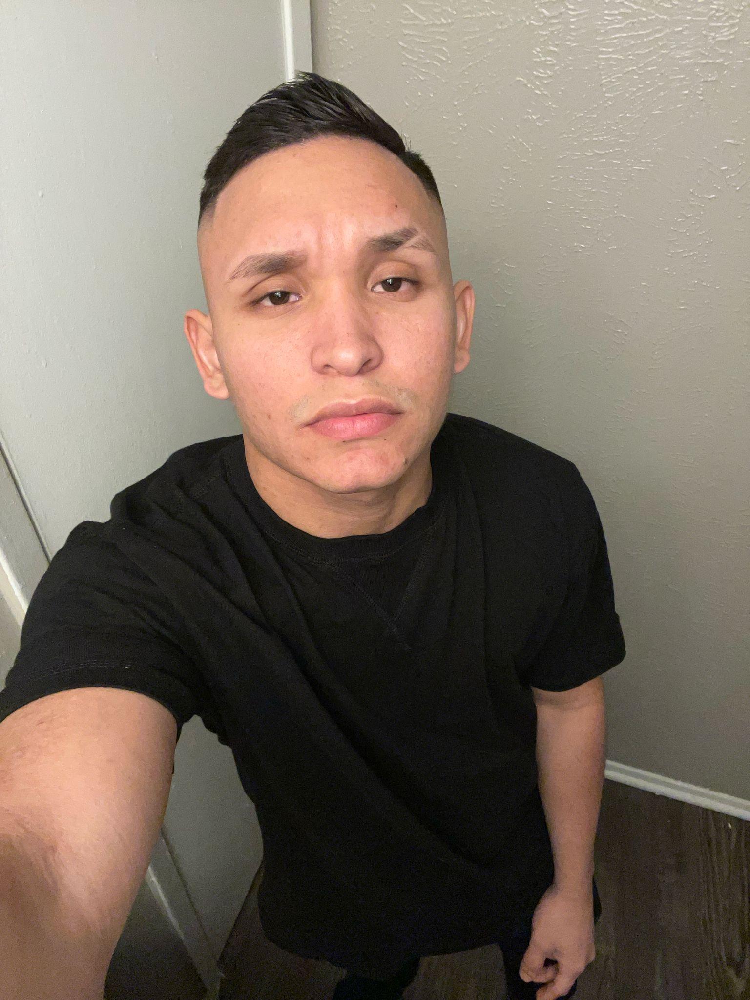 jonaiker_blanco from cam4
