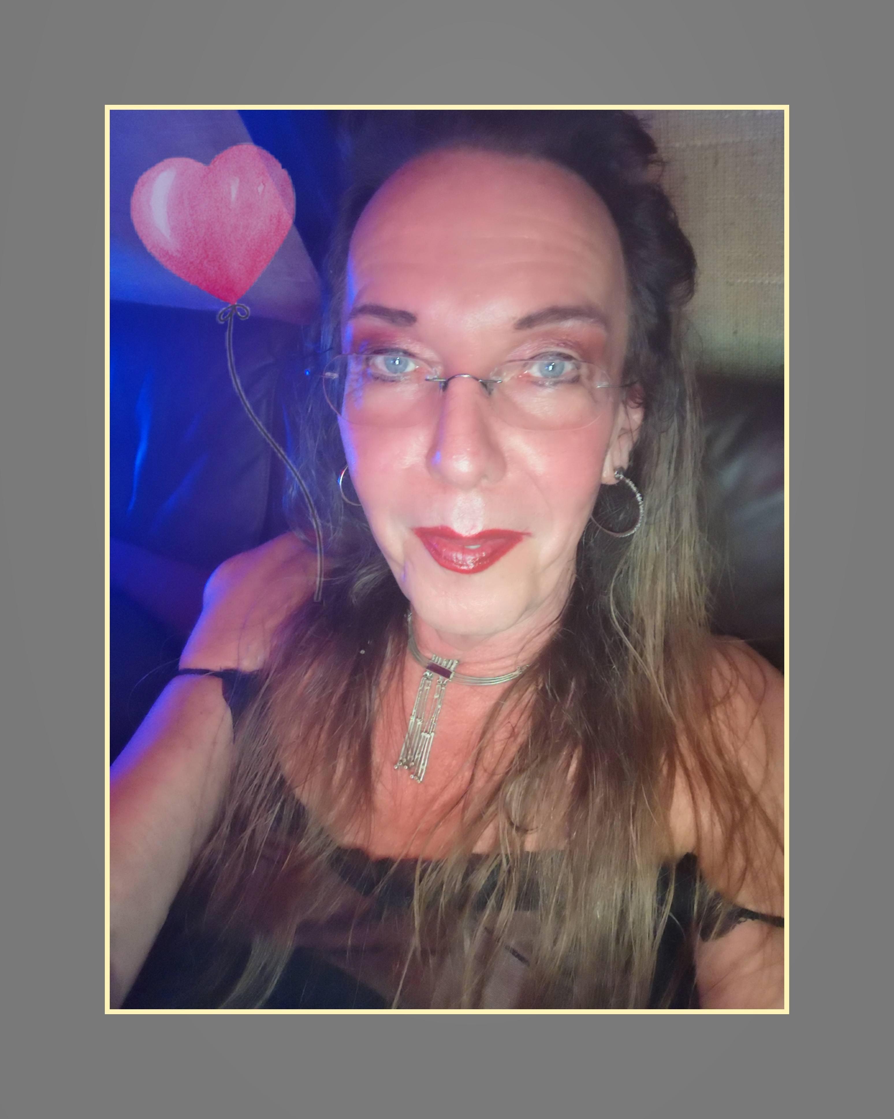 melissa48tv - shemale webcam performer from Germany, 66 years old