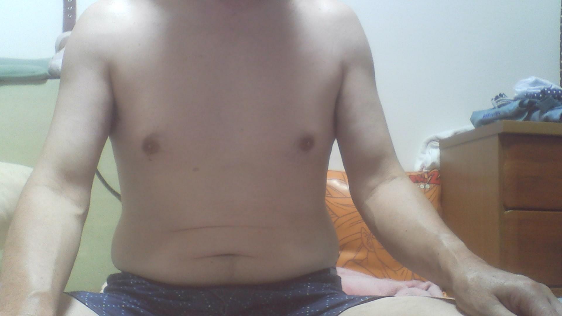 eru62 from cam4
