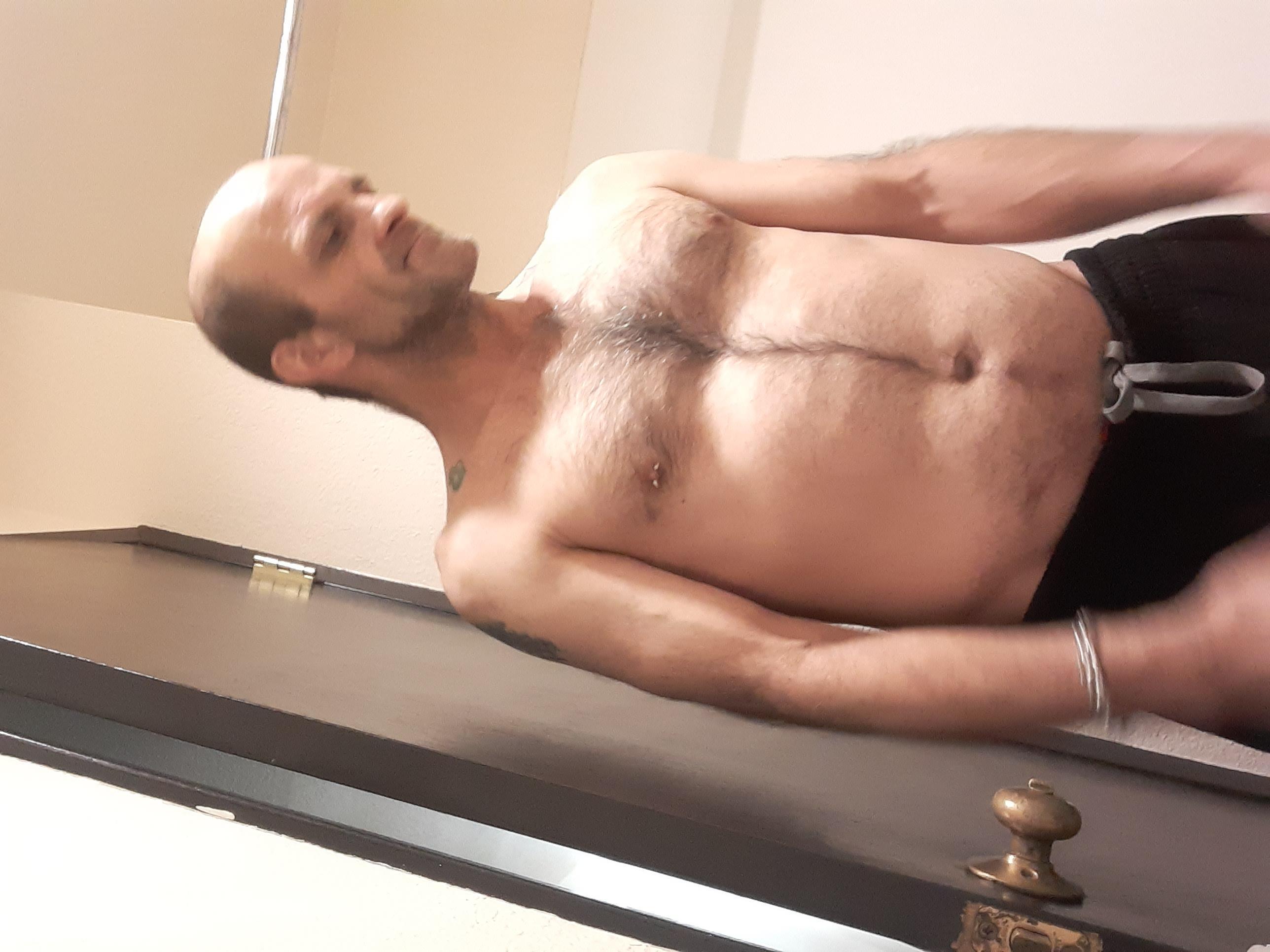 fistpiss from cam4