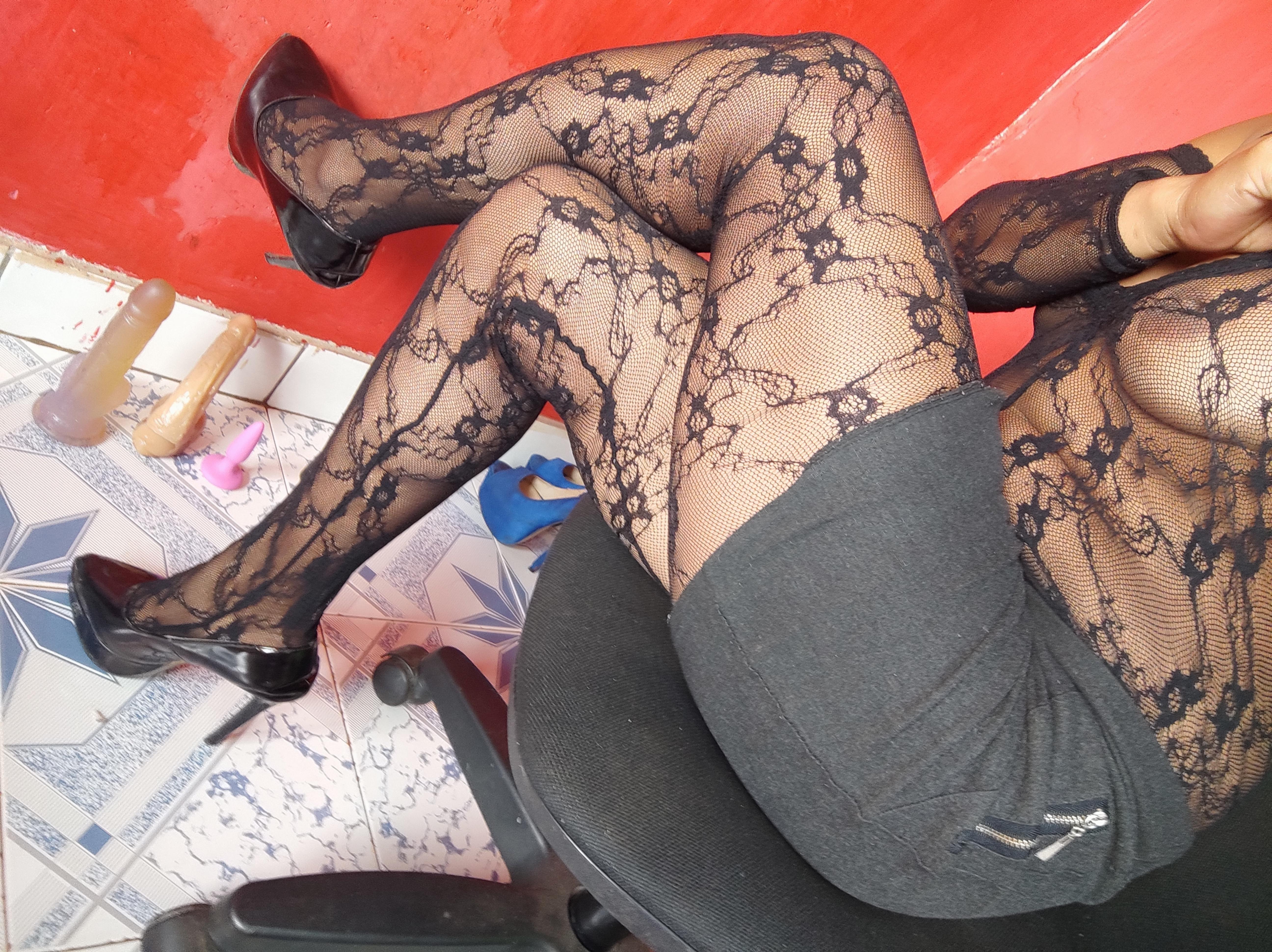 evanie02 webcam model