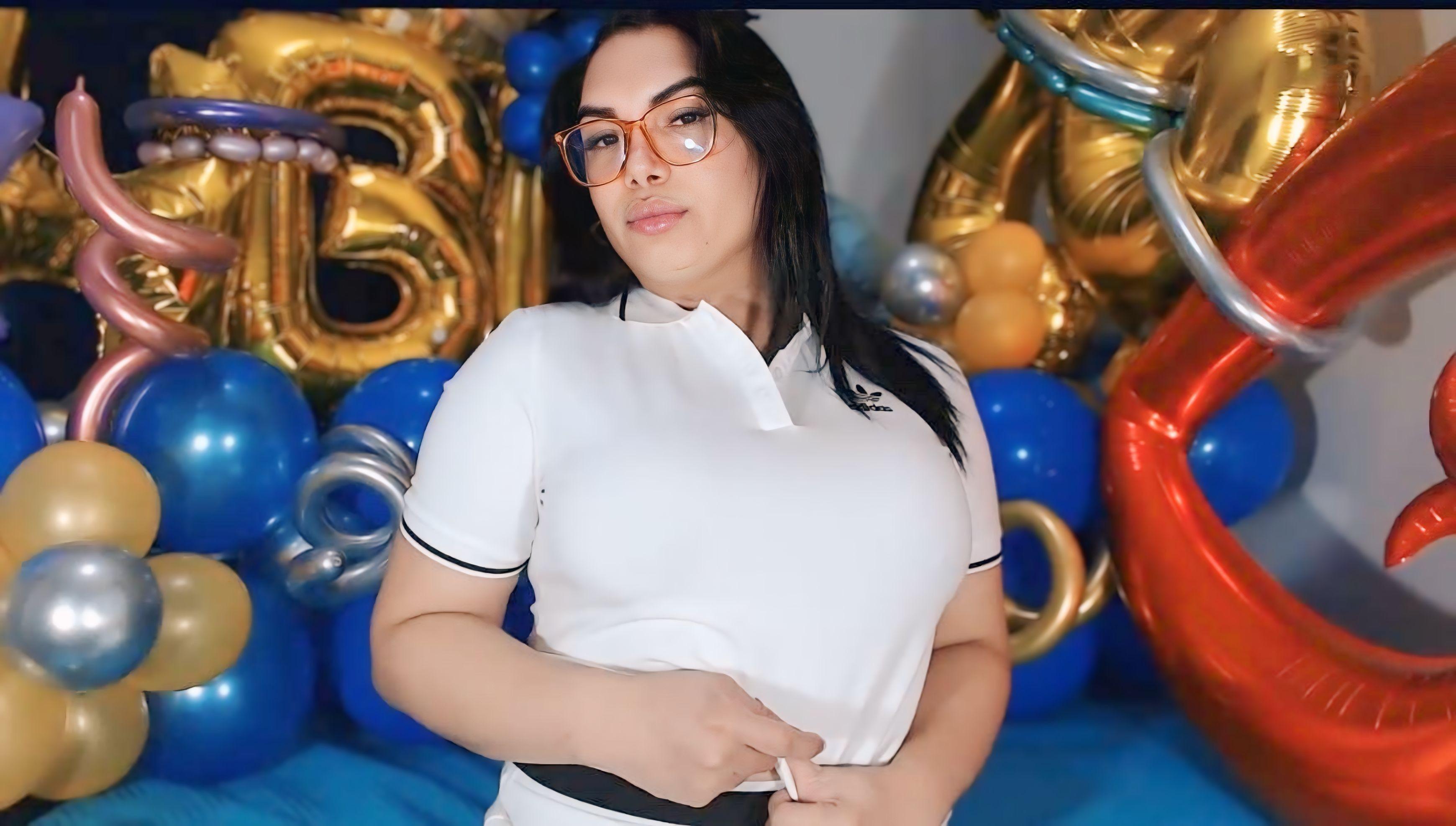flowerdirty494 - shemale webcam performer from Chile, 26 years old