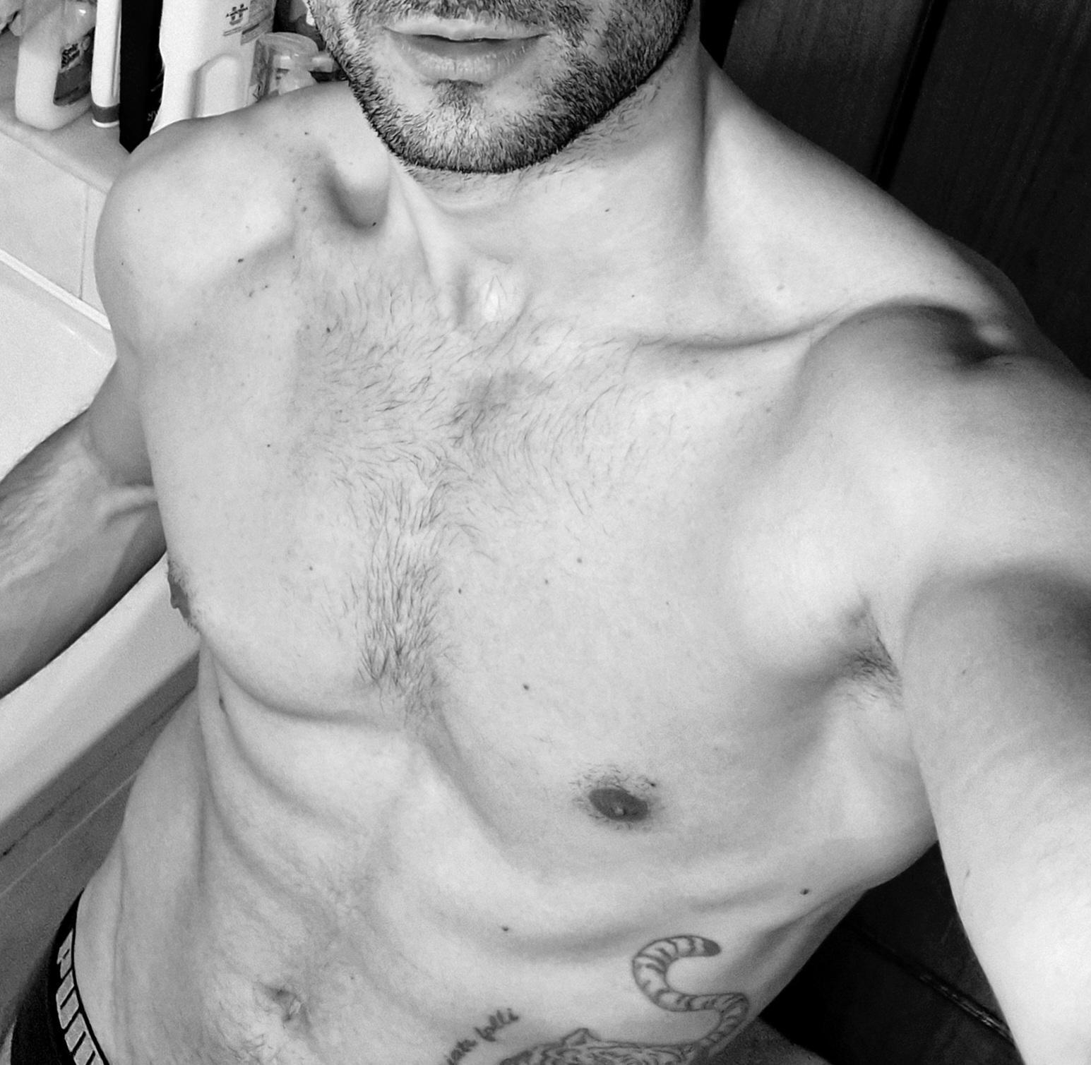 boys4boys2 webcam model