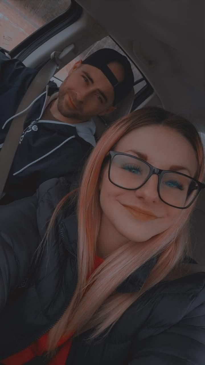 hardcouple89 from cam4