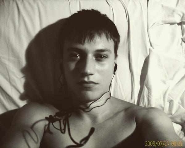 bazilik1990 from cam4