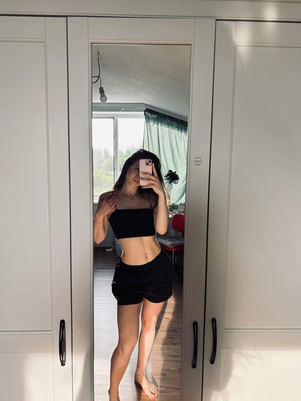 Profile picture for cam model adalinefontus