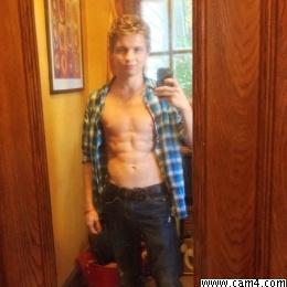 Themaskedboi's Porn cam & Sex Chat Room!