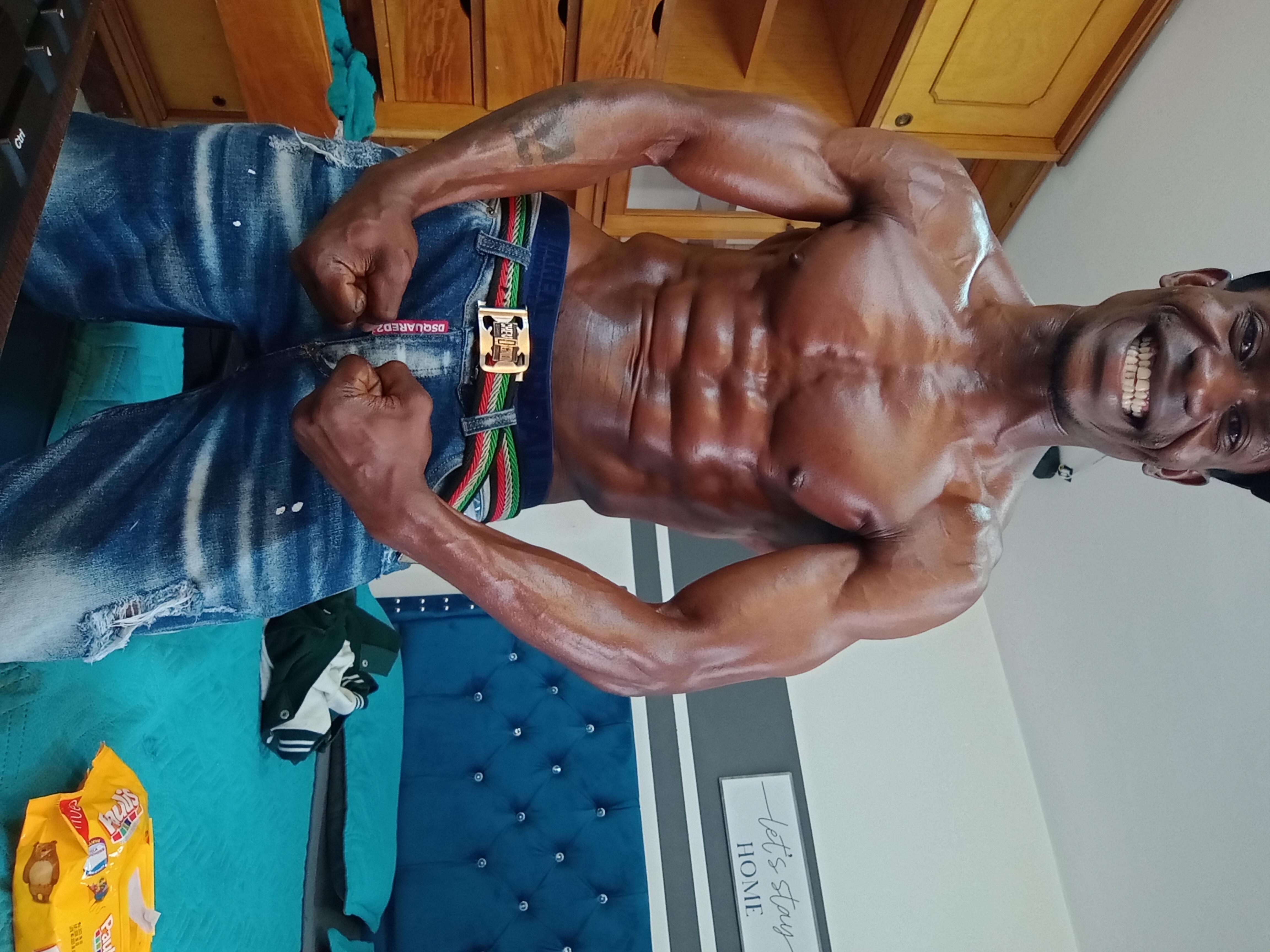 Miltonnjakee photo 2 - male webcam performer from Colombia