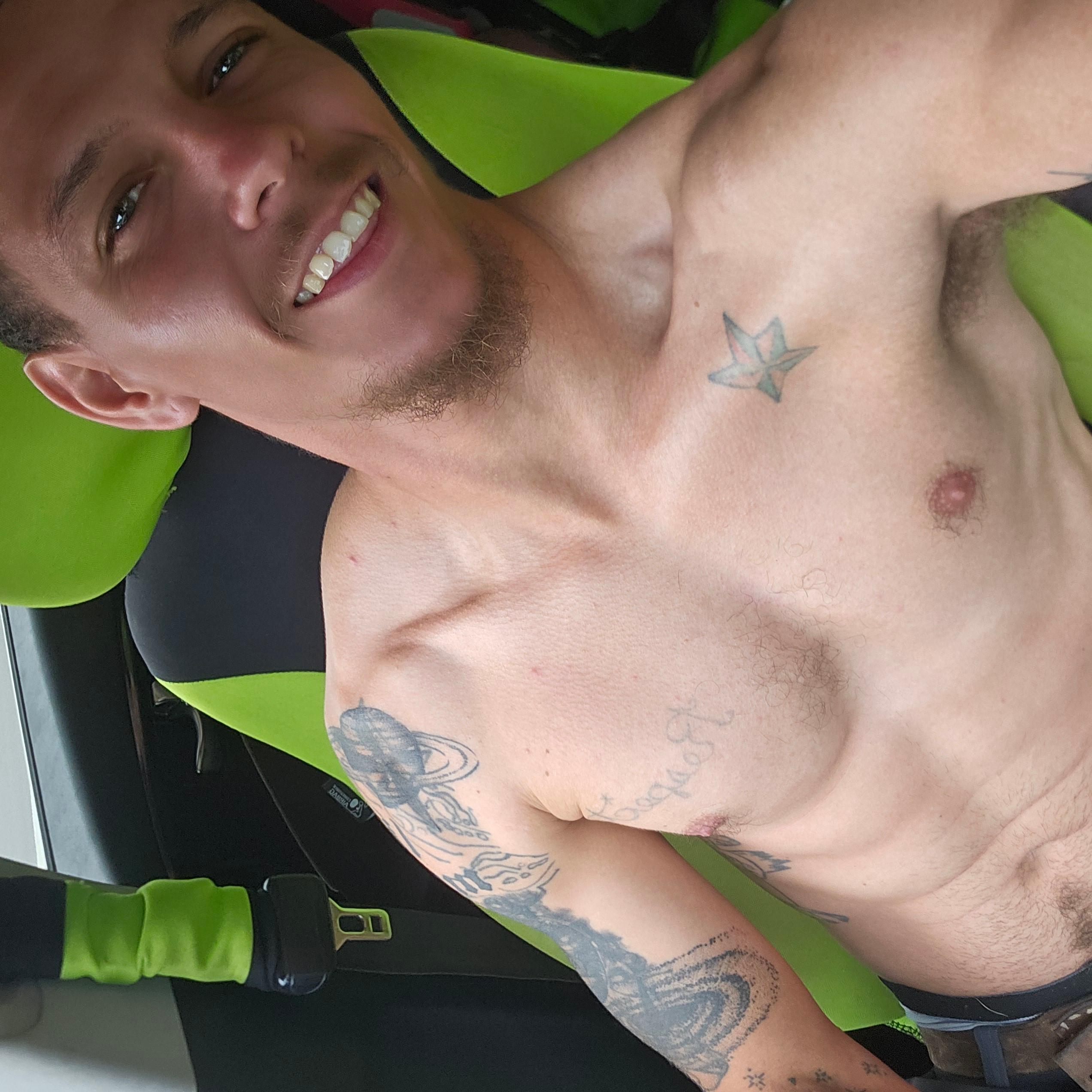 Lilmuz420 photo 1 - male webcam performer from United States