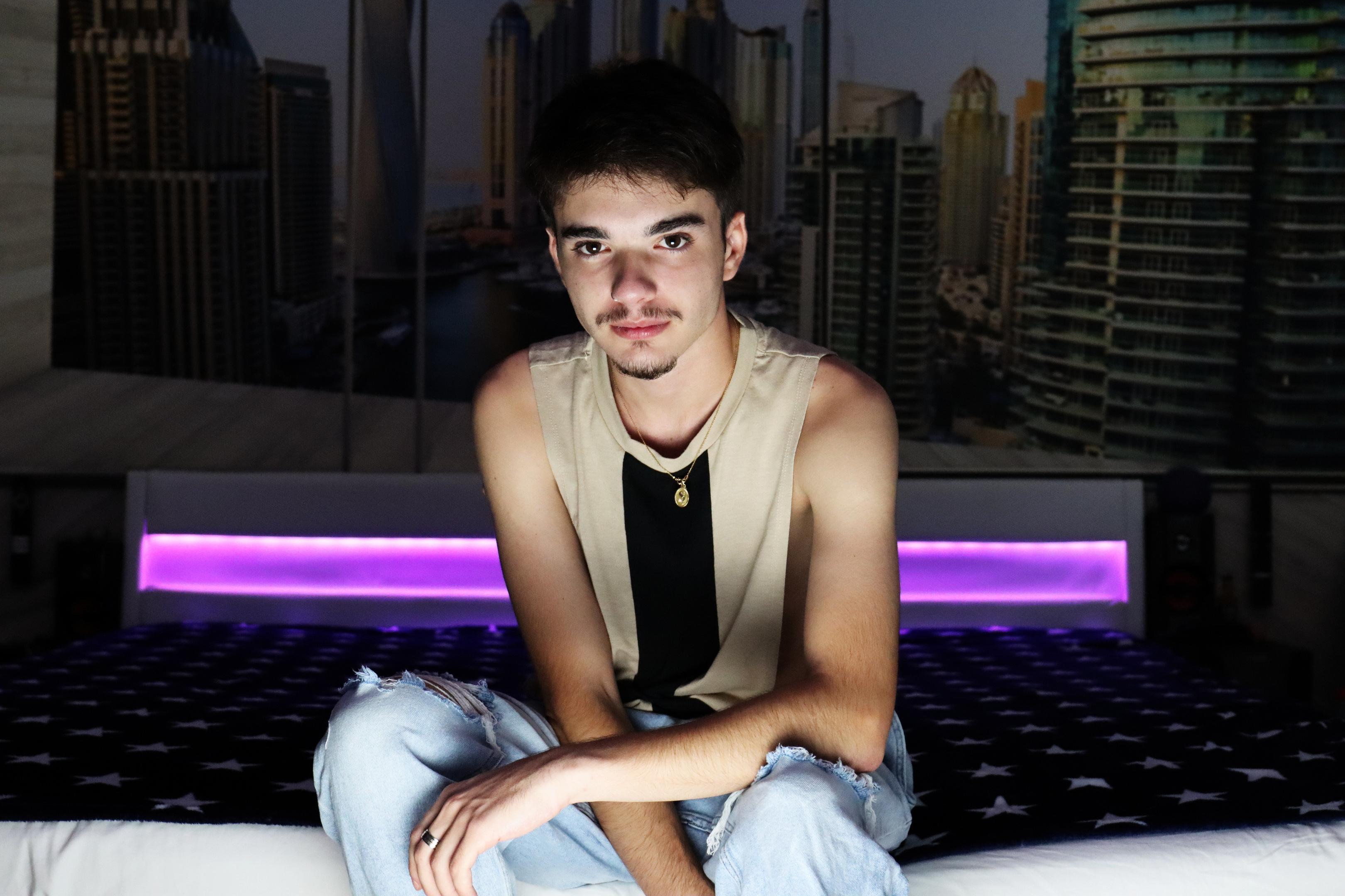 LextasyScott photo 2 - male webcam performer from United States