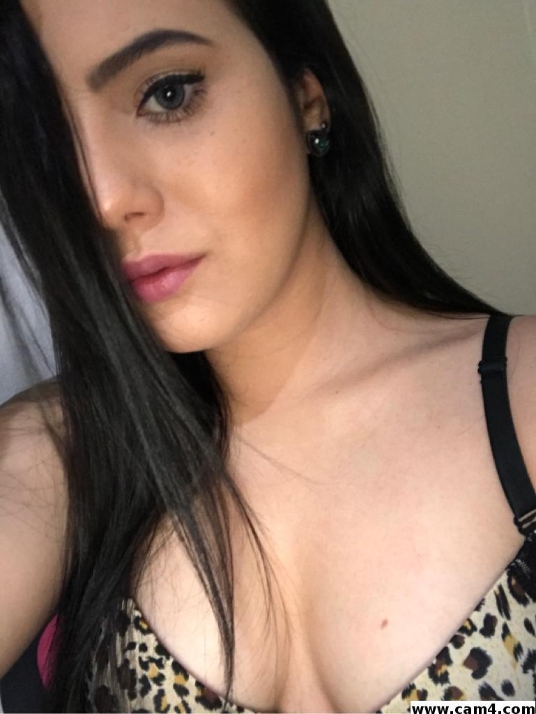 Natmello's Porn cam & Sex Chat Room!