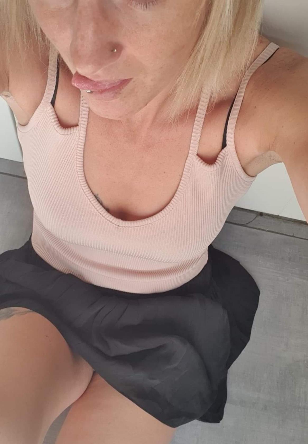 adix18 Live Cam and Statistics on UnifiedCams