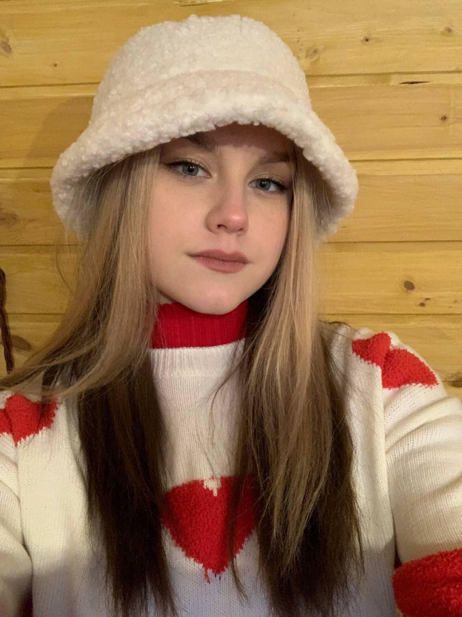 BethanyLeaper webcam model