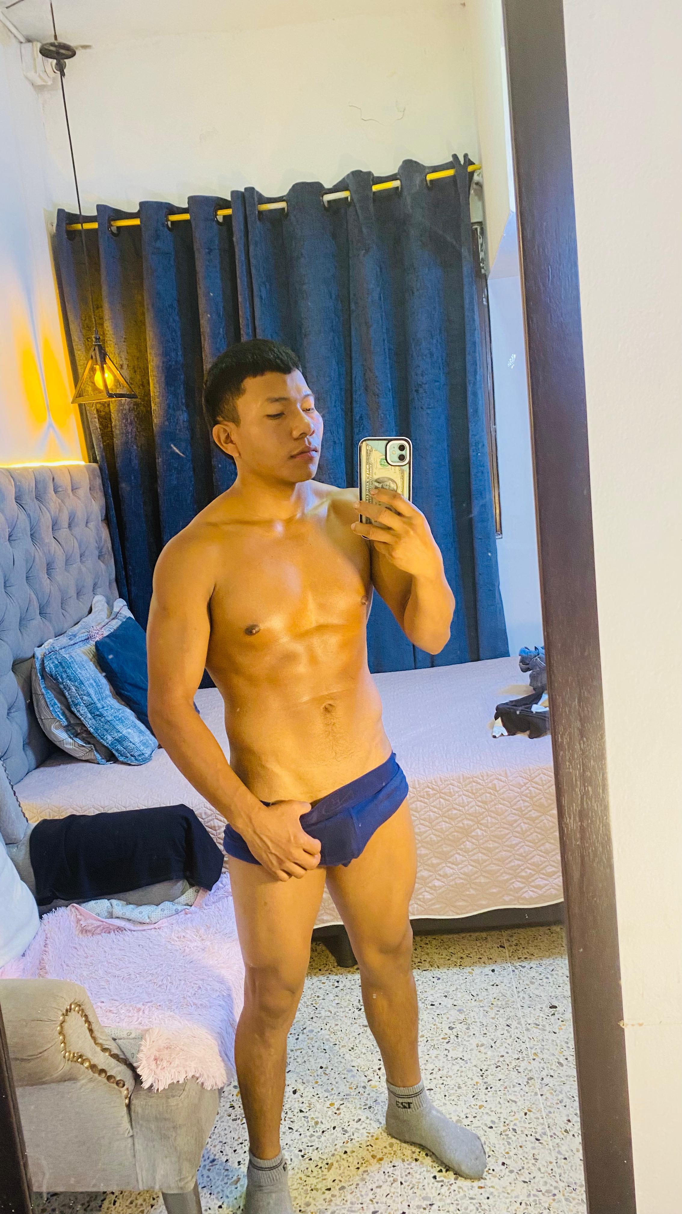 dylan_cahs7 from cam4