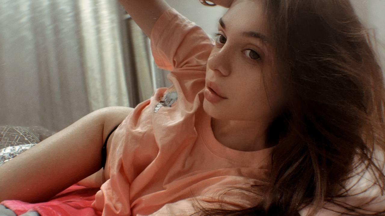 velalive from cam4