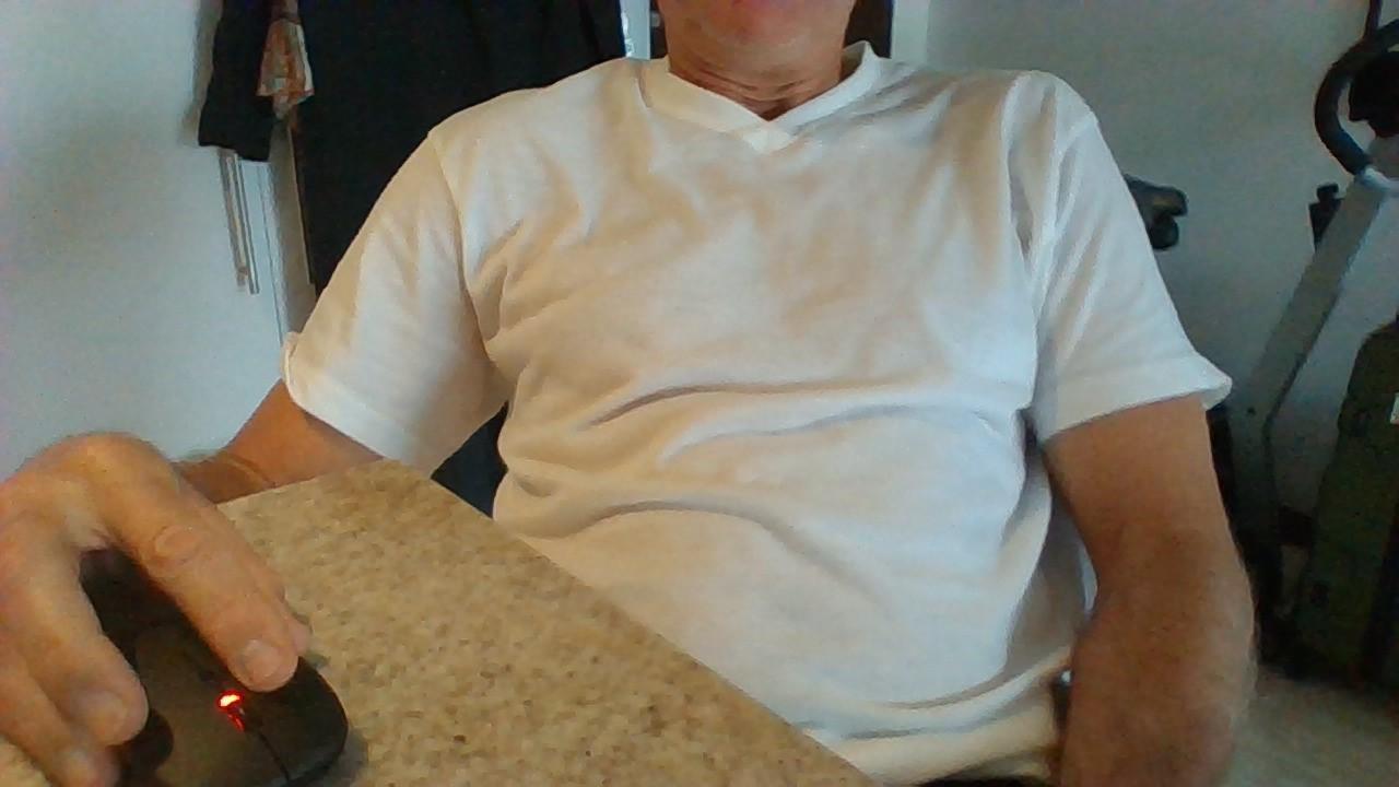 carlosalto52 from cam4
