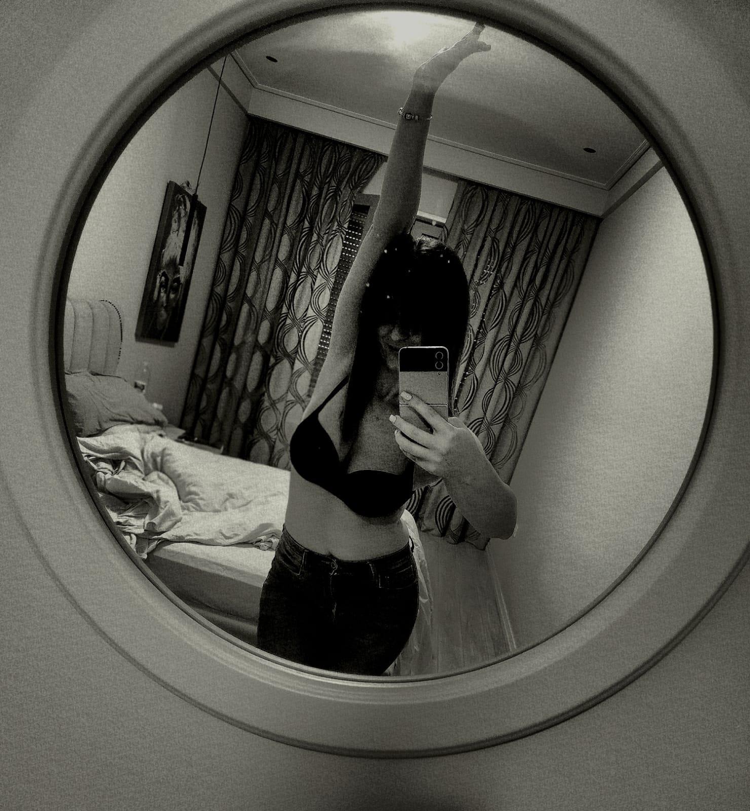 damarossaaaa webcam model