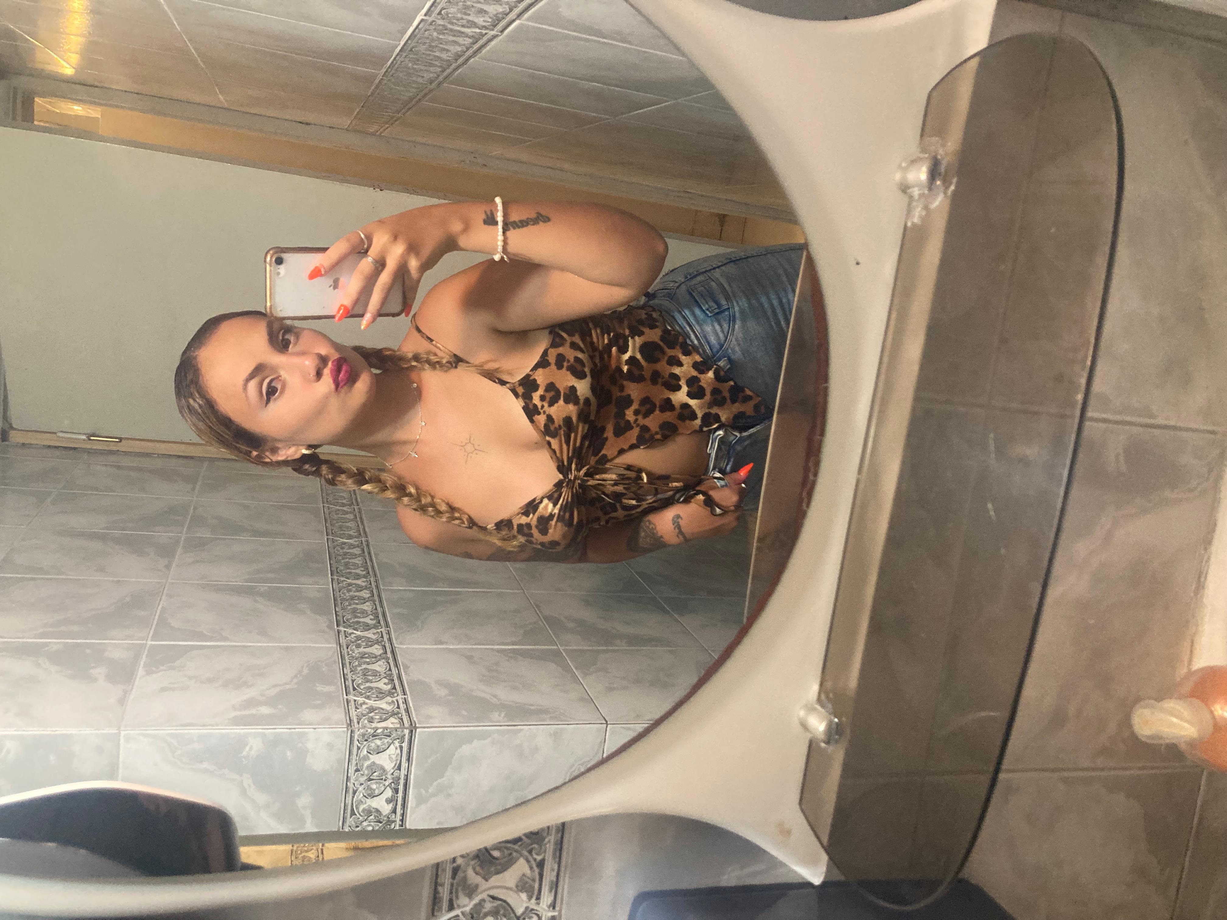 sheiailinxx from cam4