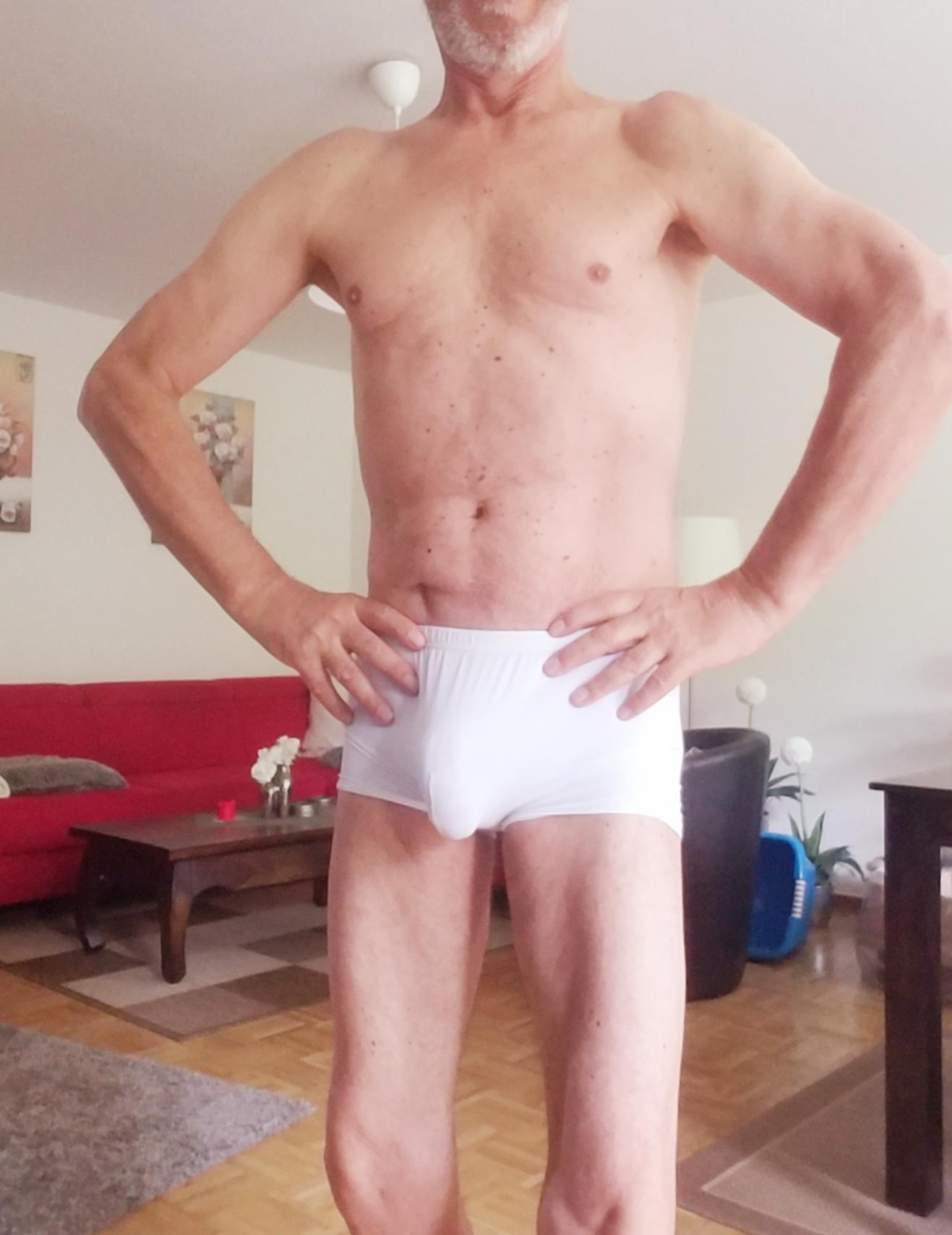 viaktiv from cam4