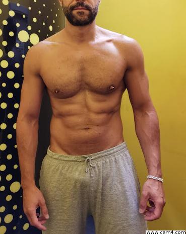 madmaxifun from cam4