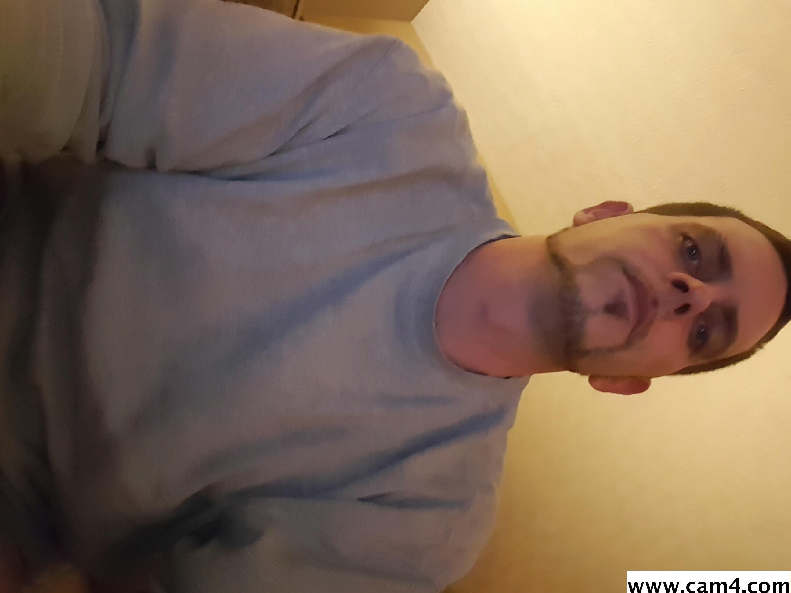 johnslightch from cam4
