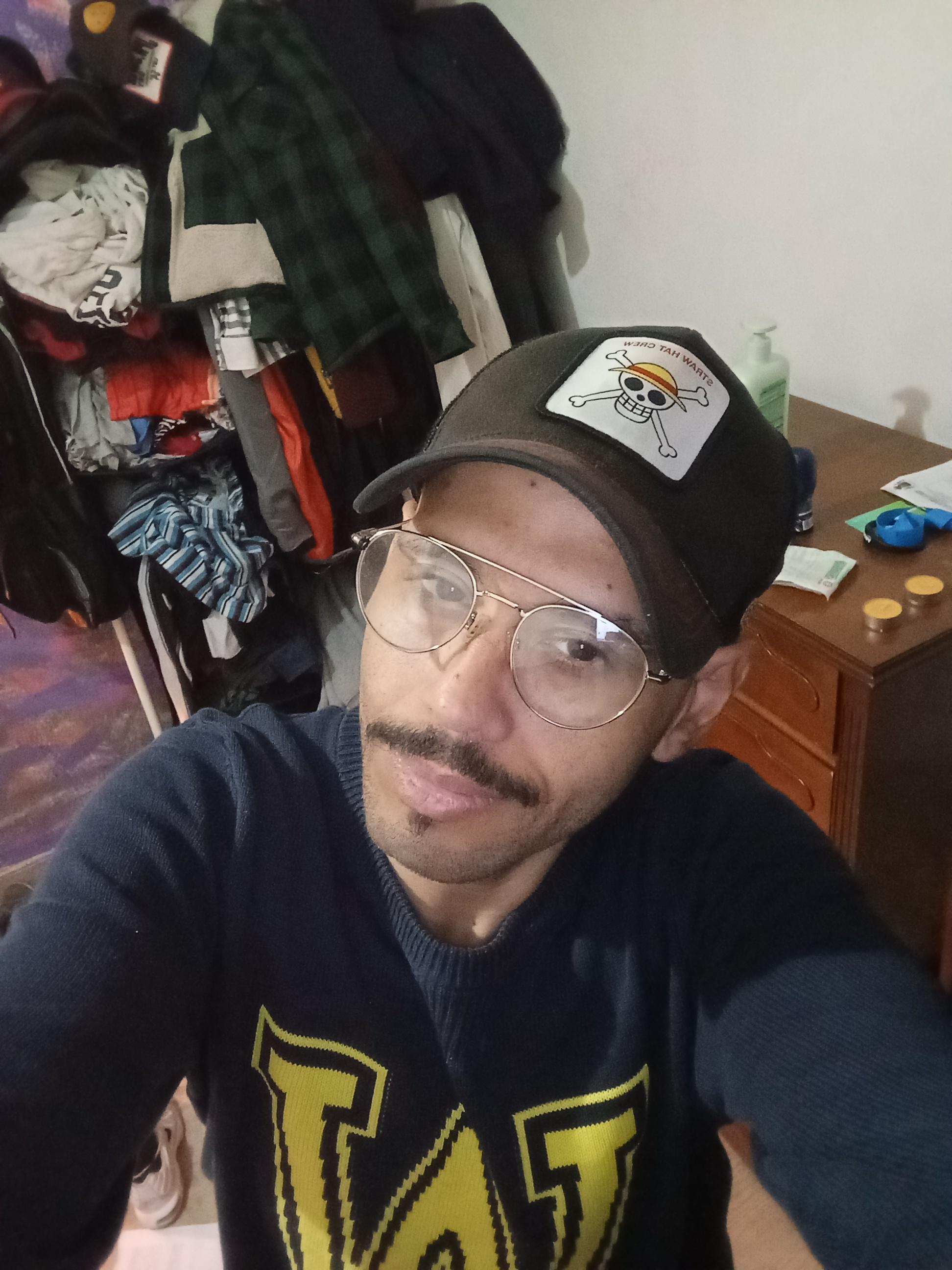 Instar photo 1 - male webcam performer from Spain