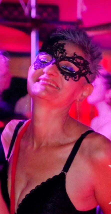 geishaguerrier5 - female webcam performer from Italy, 56 years old