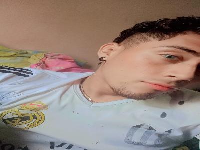 Cayn22 Profile