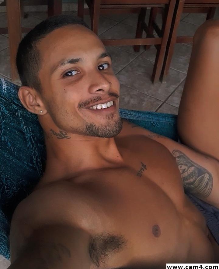 eujoaohorn - male webcam performer from Brazil, 28 years old