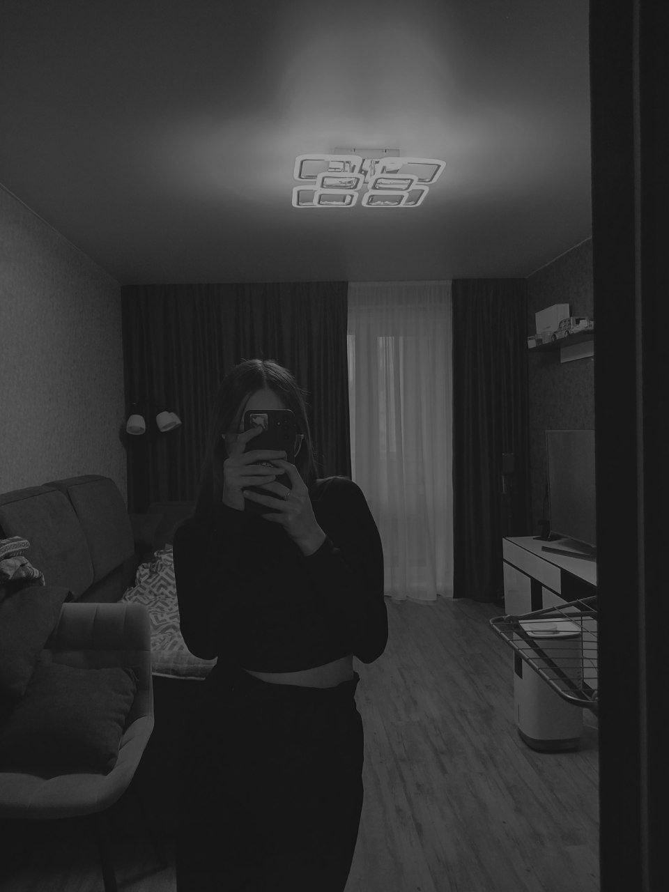 ElvinaAdy webcam model