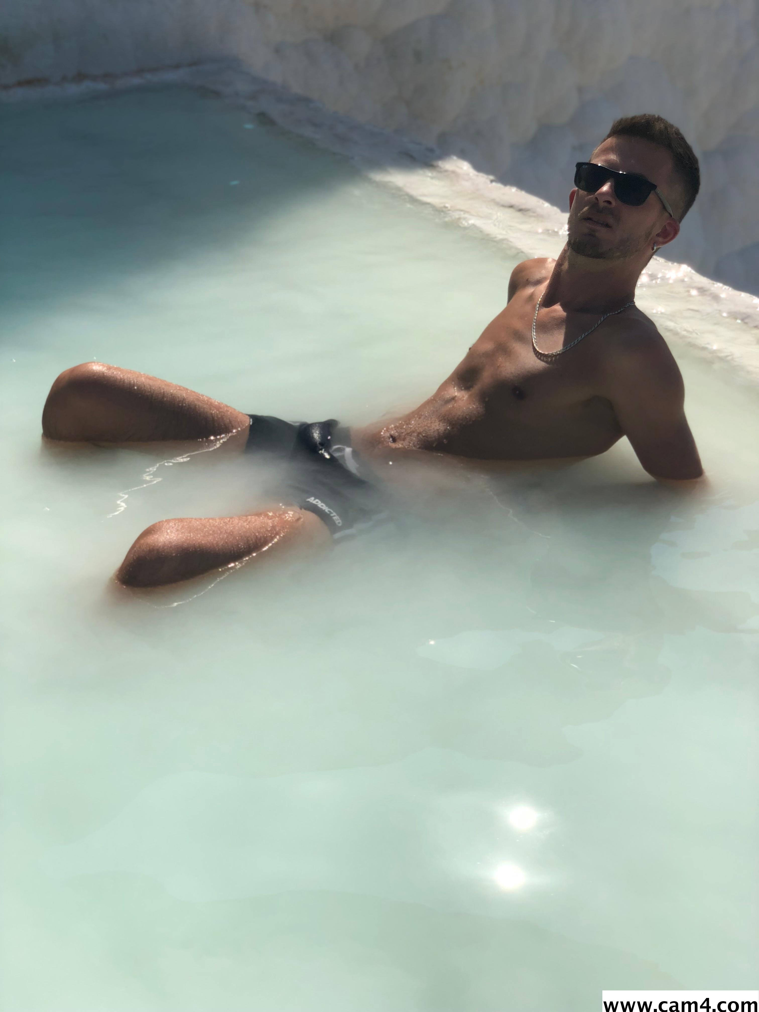 young gay boy love retreats for gay couples