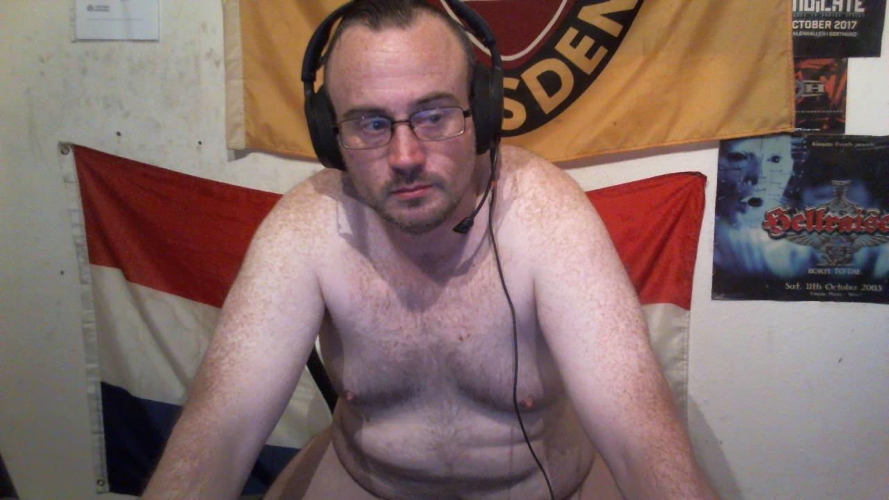 nudeboy36 from cam4
