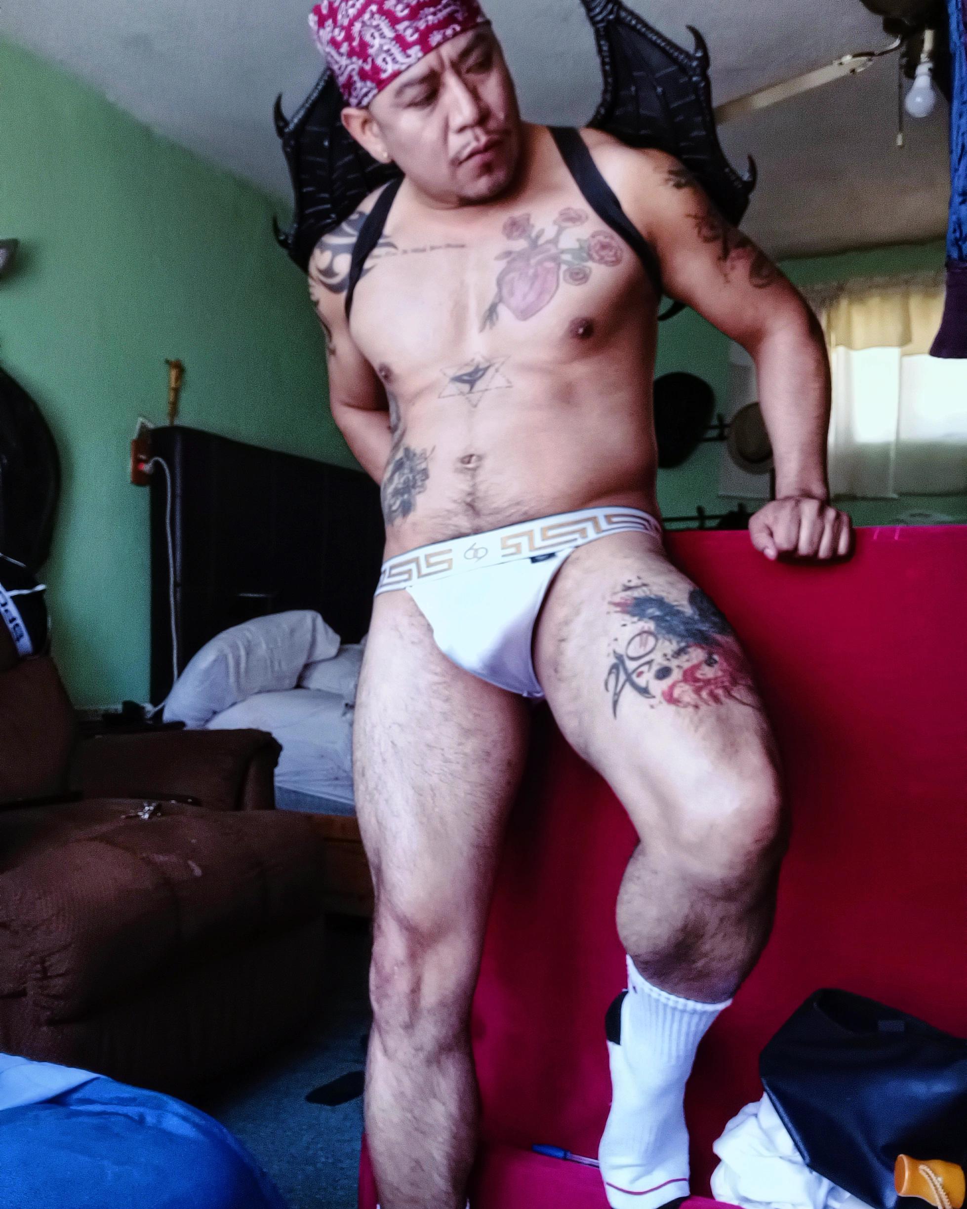 Profile and Statistics for Tommy_Kawhase on Cam4