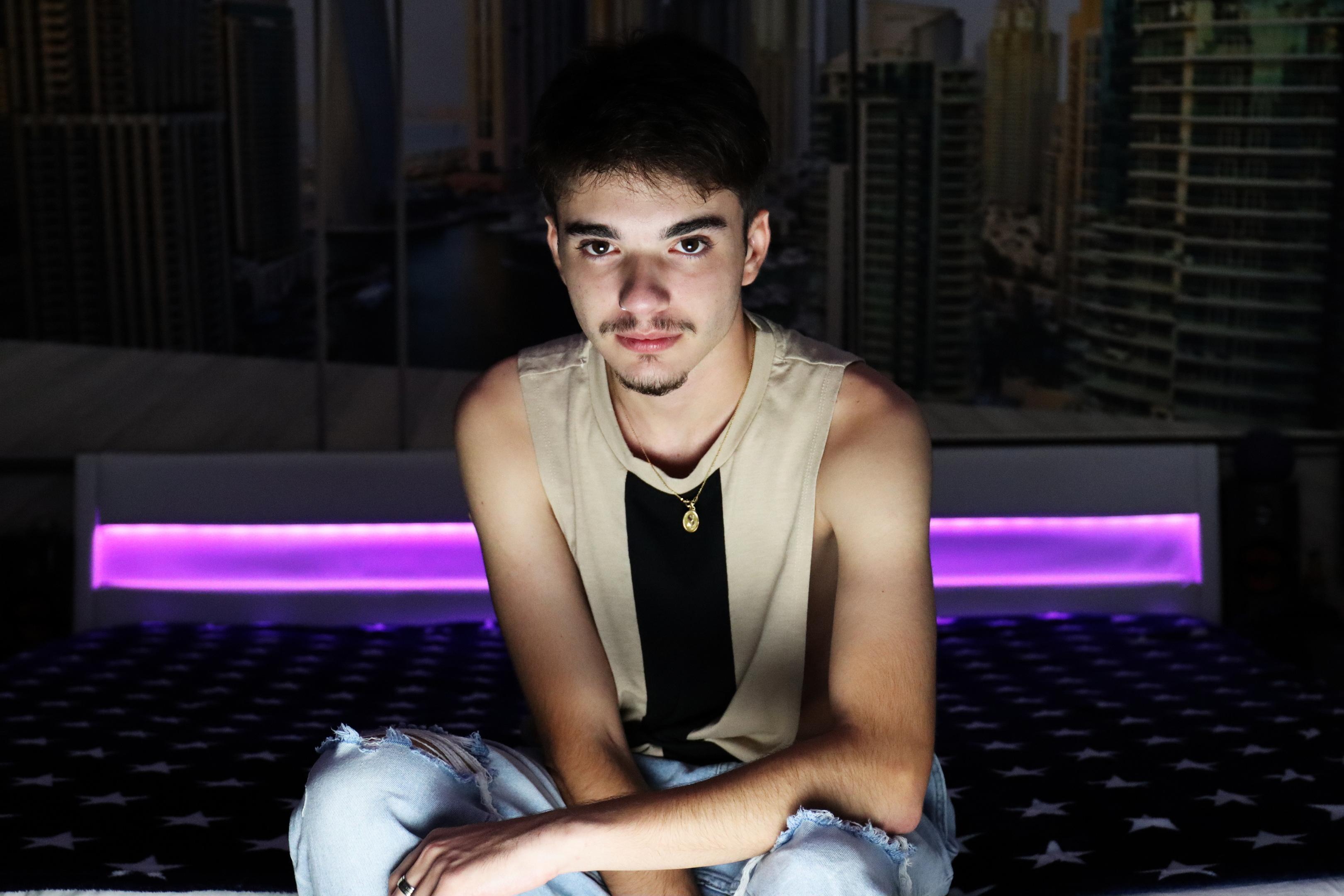 LextasyScott photo 1 - male webcam performer from United States
