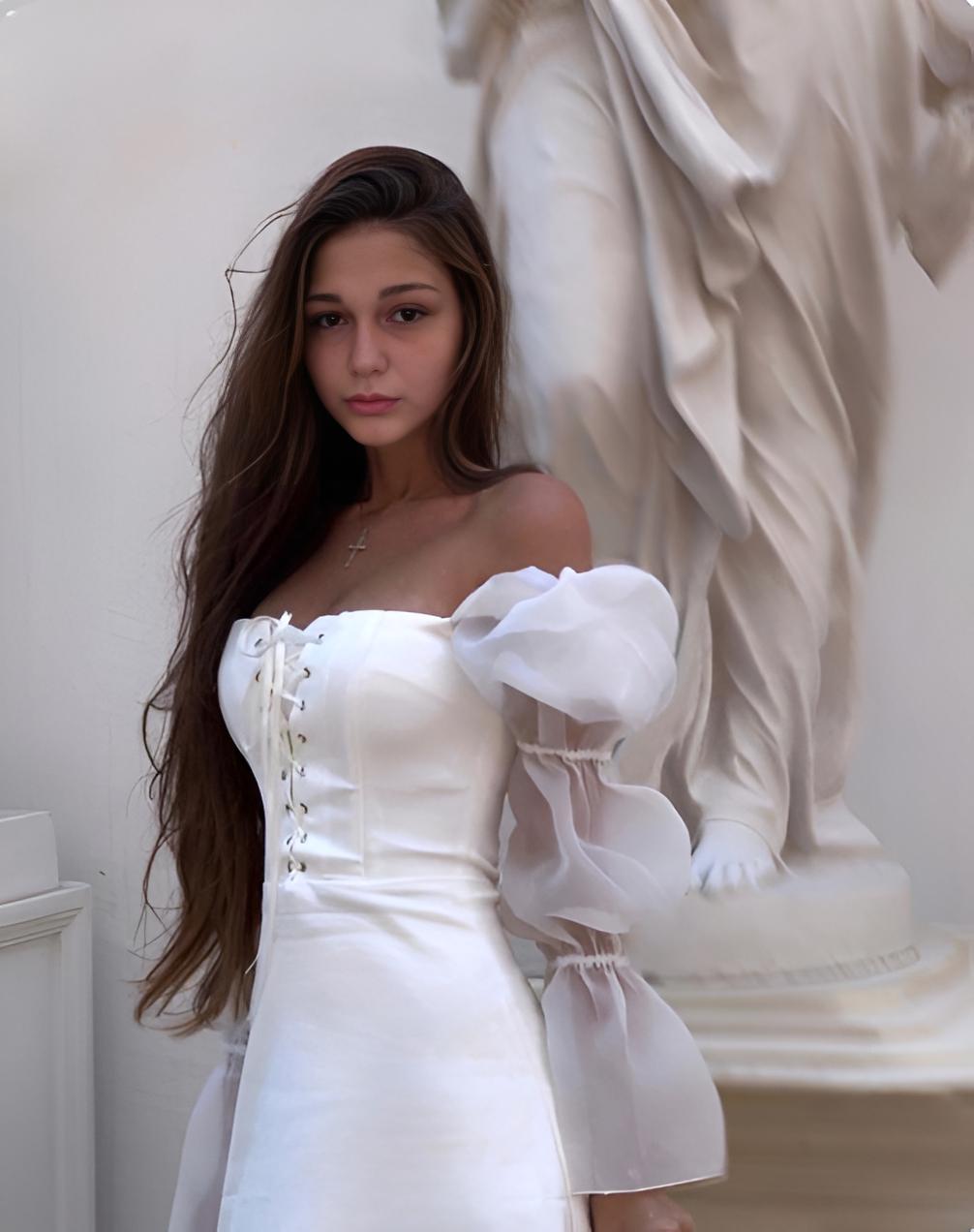 GwenHascall webcam model