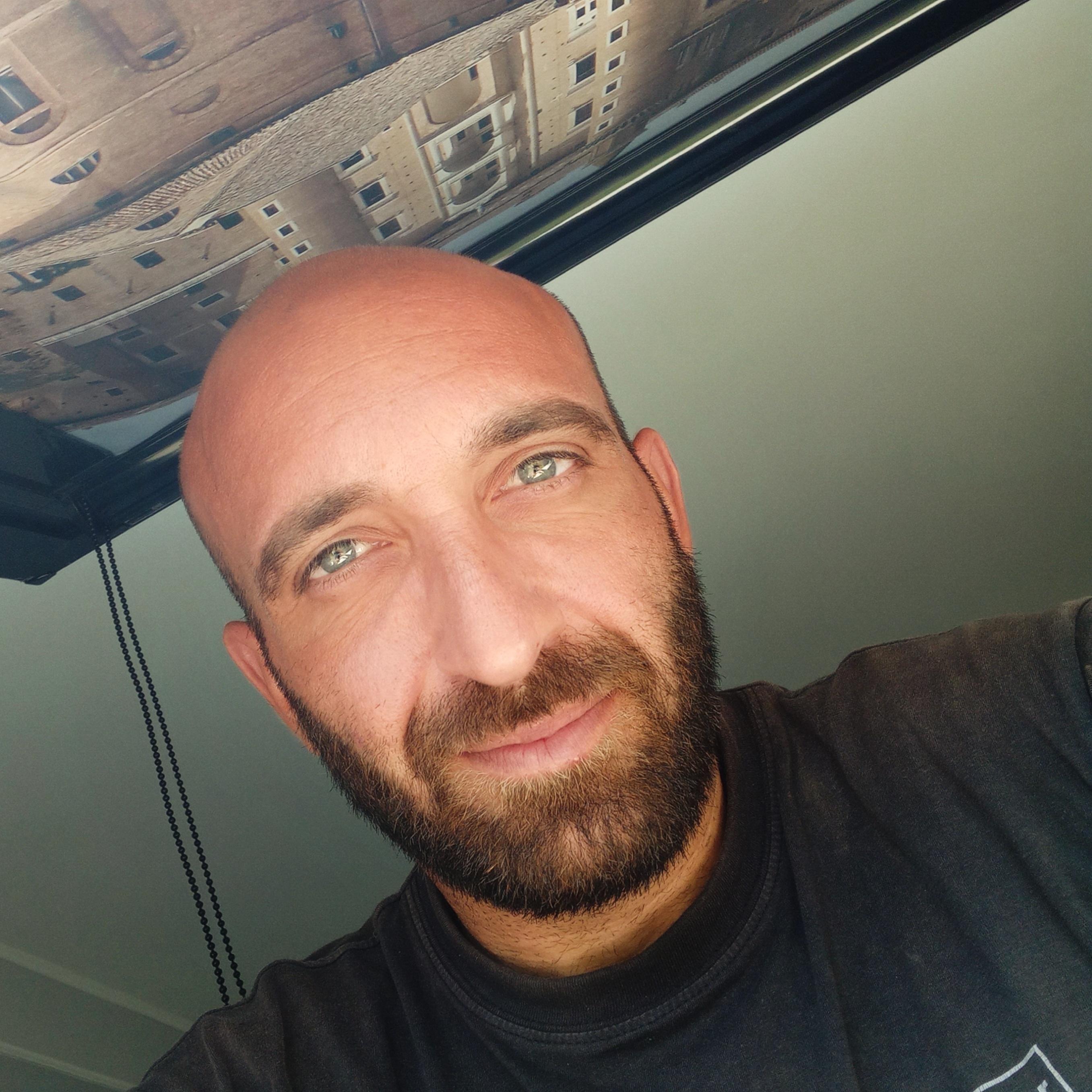 BITTER_MALE photo 4 - male webcam performer from Italy