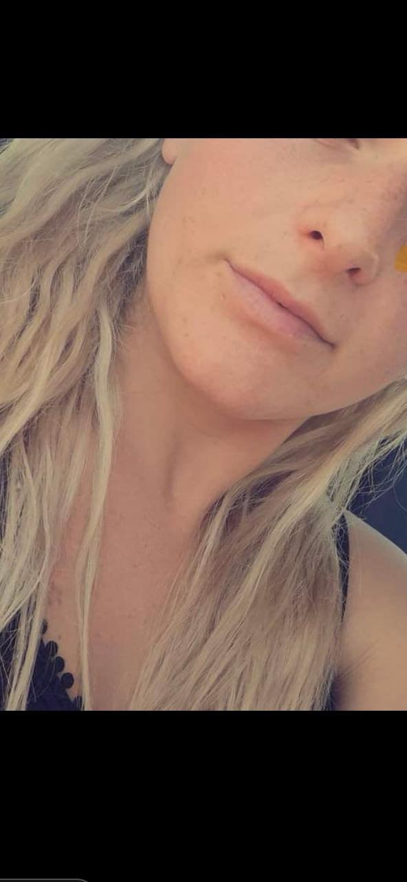 Pechefraise30 webcam model