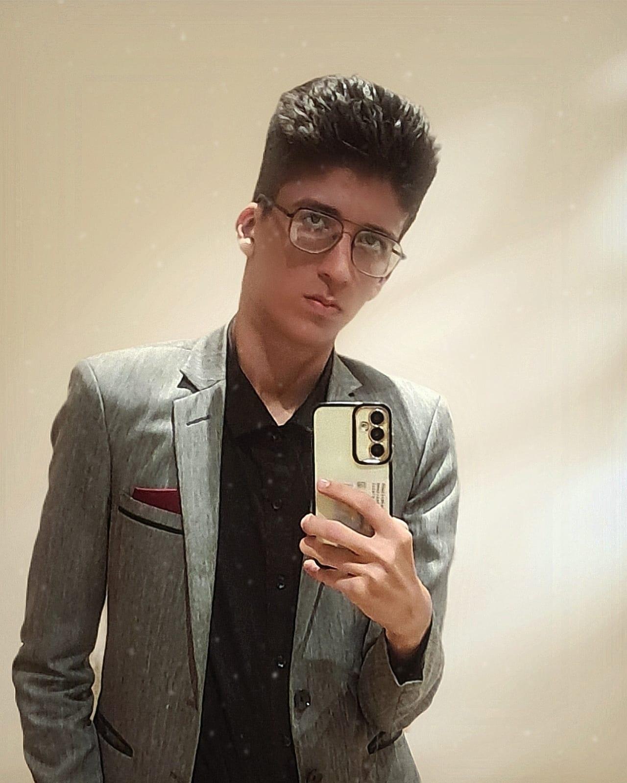 maax_johnson from cam4