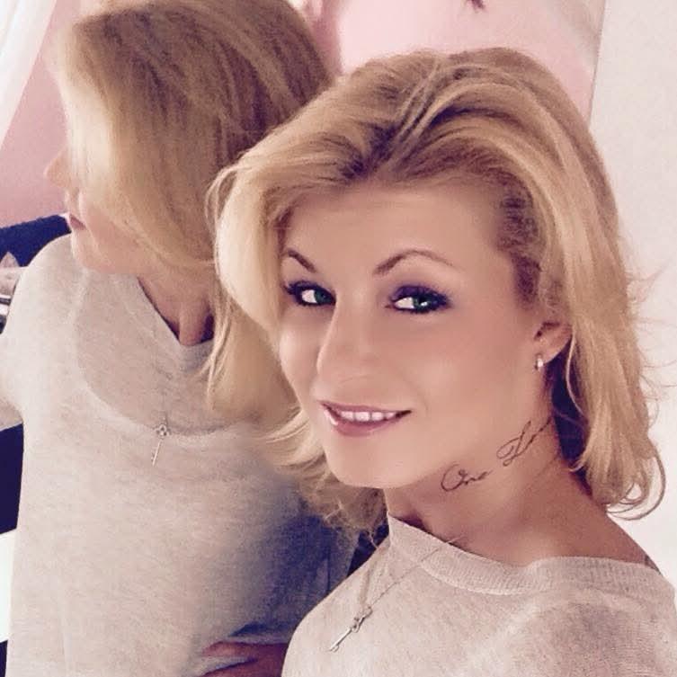 sexyhotDom photo 8 - female webcam performer from Germany